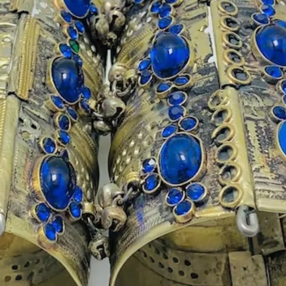 Single Blue Stone Boho Cuff Bracelet: Antique Tribal Jewelry - Picture 5 of 7